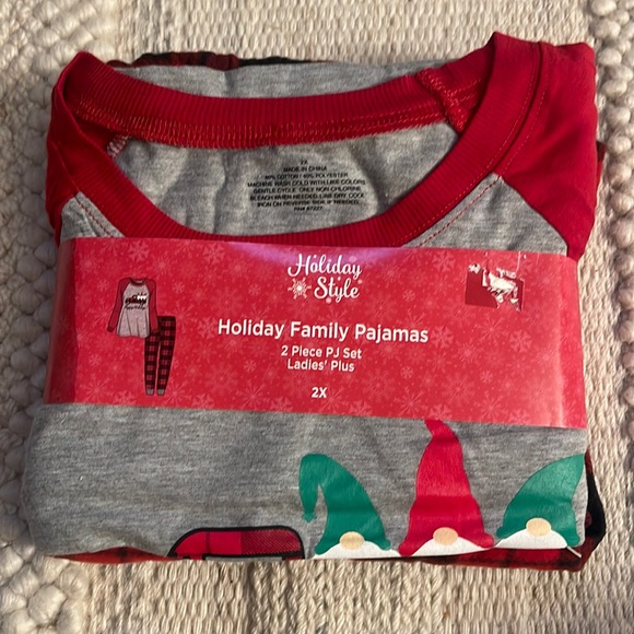 2 Piece Holiday Pajamas set . 2X - Picture 1 of 6